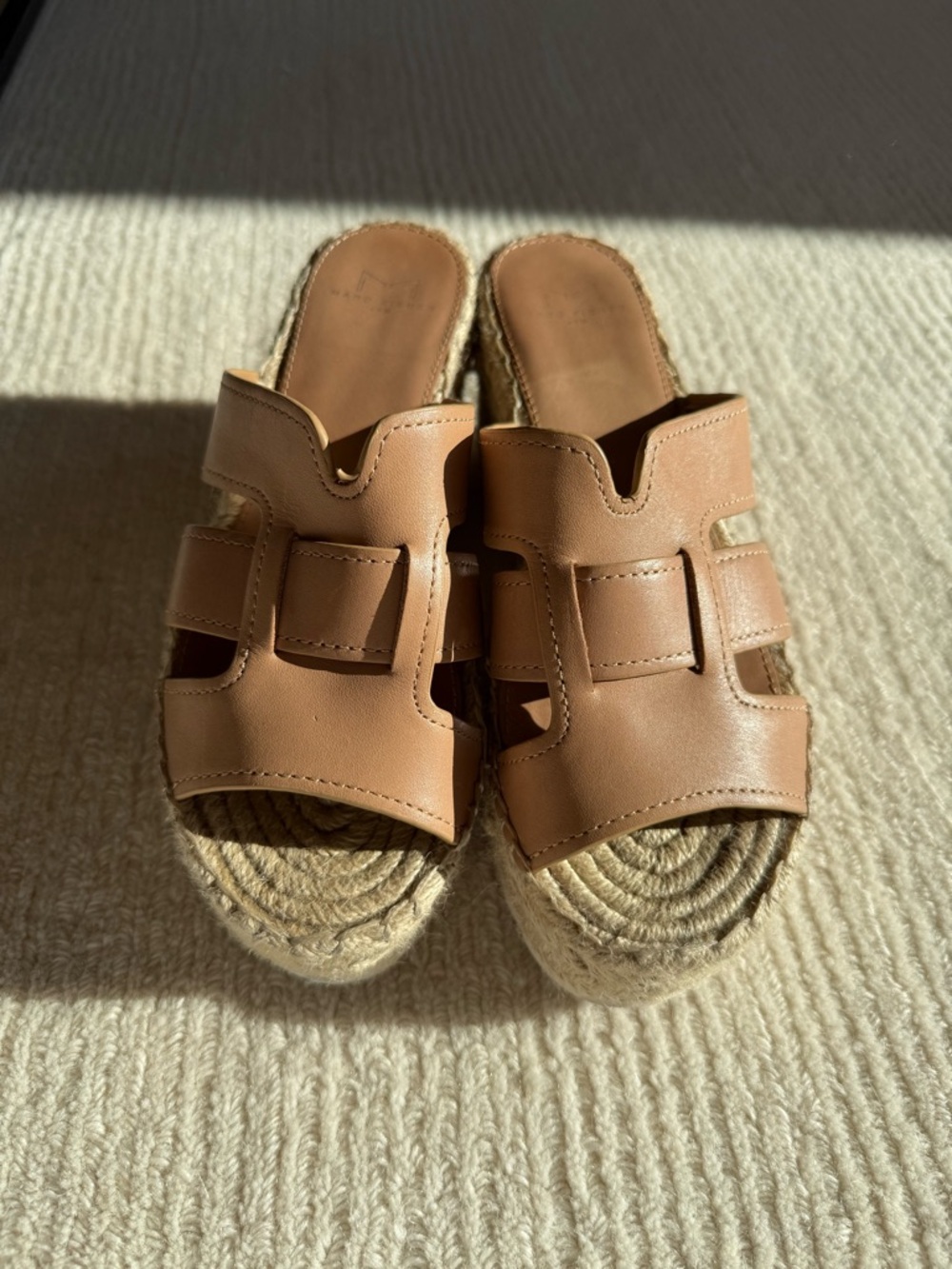 Marc Fisher Tan Beige Nude Leather Espadrille Slide Sandals Wedges Shoes cut 6